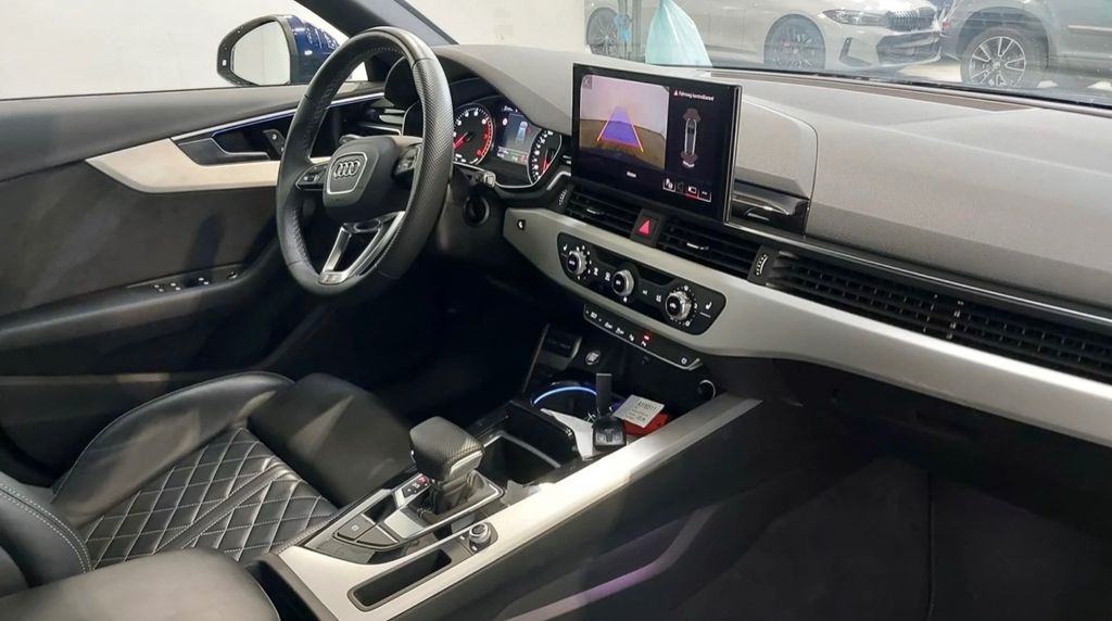 Image of Audi A4