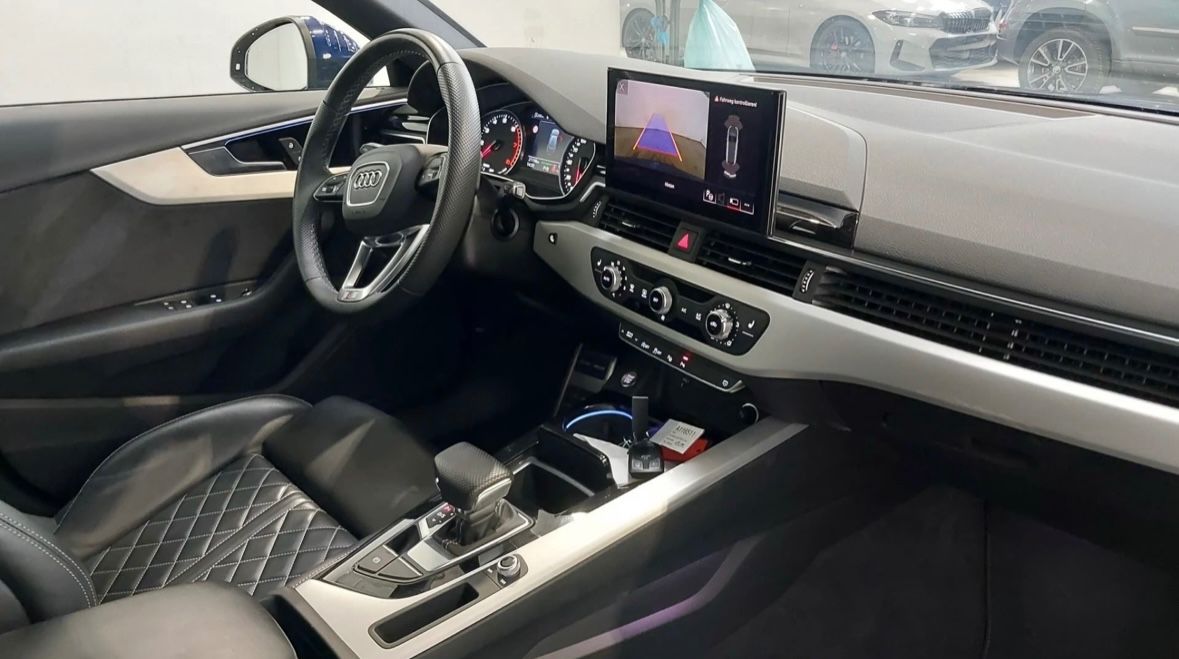Audi A4 40 TFSI S Line EditionONE MASSAGE ACC RS-Sitz