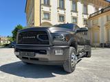 Dodge RAM 6.7 Cummins Dually 3500 AISIN 6 Gang Aut - Dodge RAM mit Diesel-Antrieb