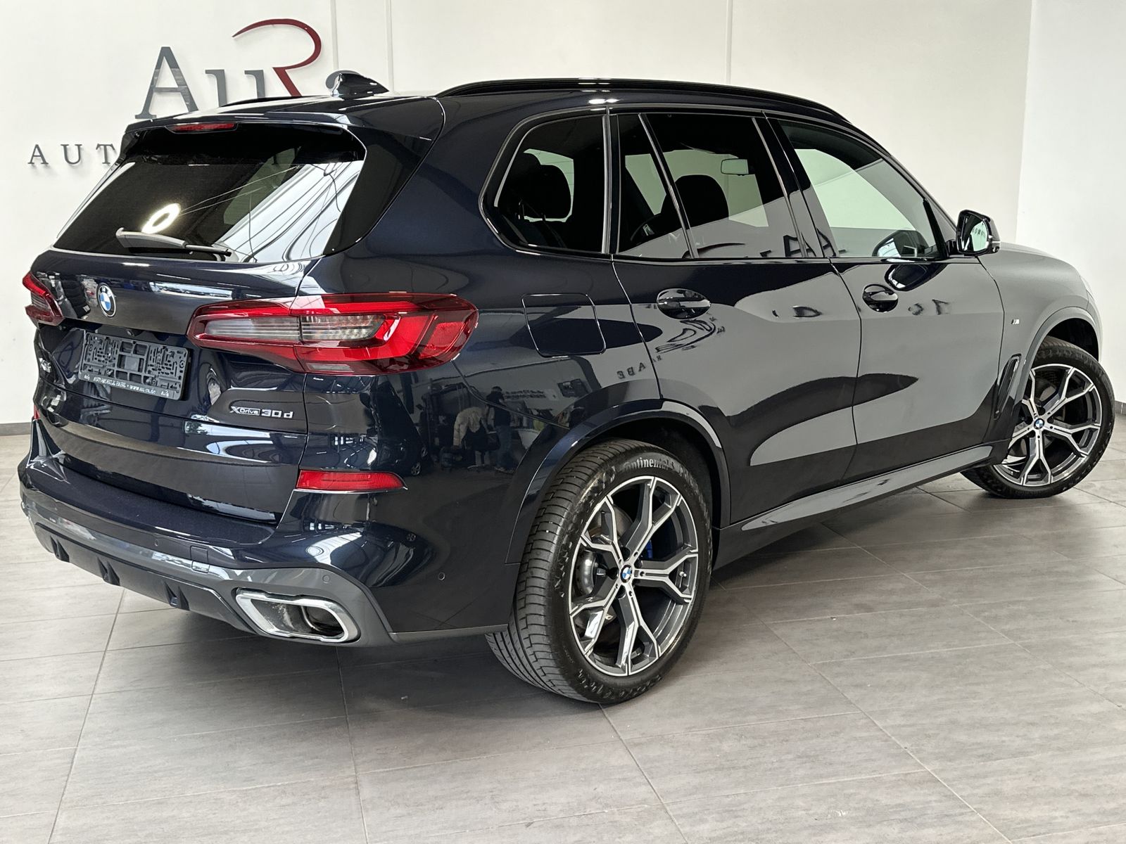 Fahrzeugabbildung BMW X5 xDrive30d M-Sport NAV+LED+AHK+360°+21ZOLL+PP