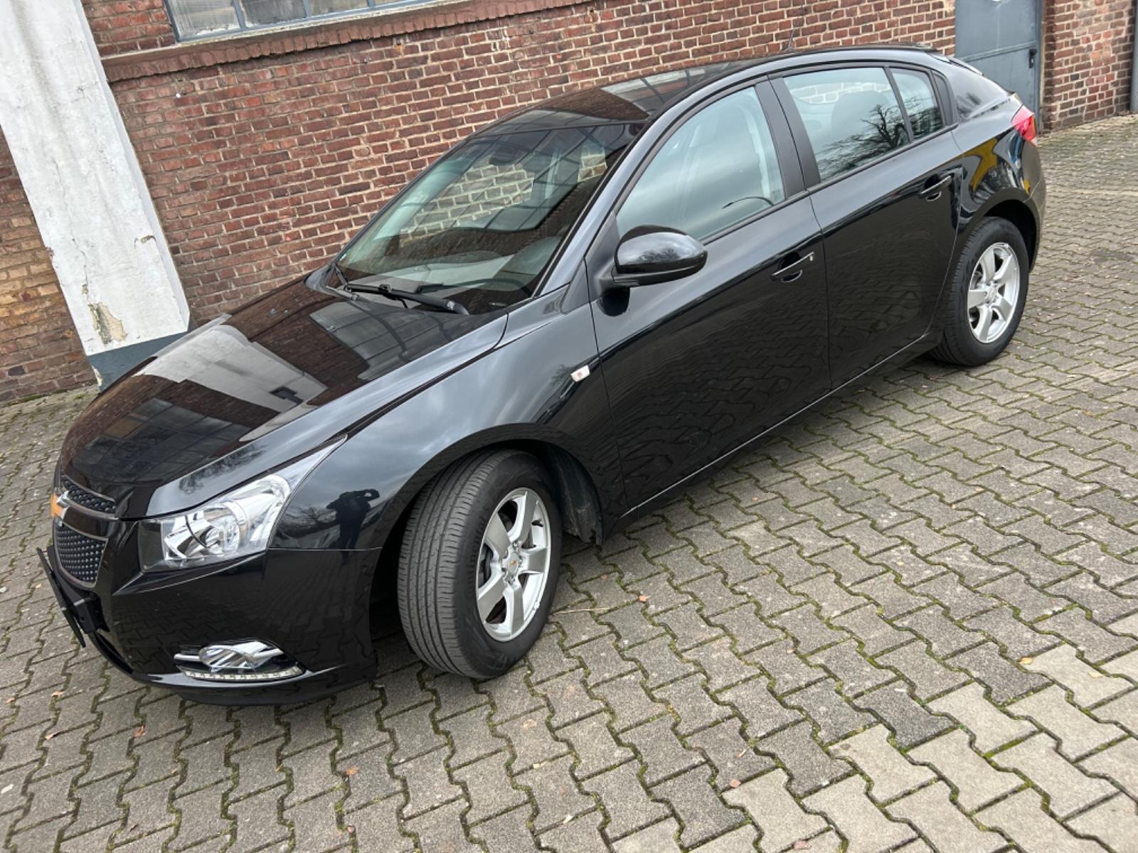 Chevrolet Cruze Hatchback **57635 KM**