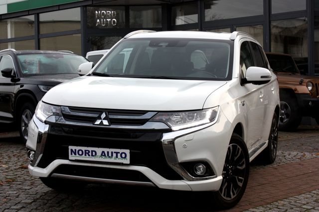 Mitsubishi Outlander PHEV TOP 4WD Leder/Navi+Cam/Ahk