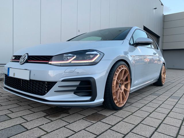 Volkswagen Golf 2.0 TSI DSG GTI Performance ACC DCC 312PS