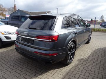 Audi Q7 - 5