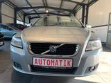 Volvo V50 Kombi 2.0 D Kinetic - Volvo V50 mit Diesel-Antrieb: Kombi