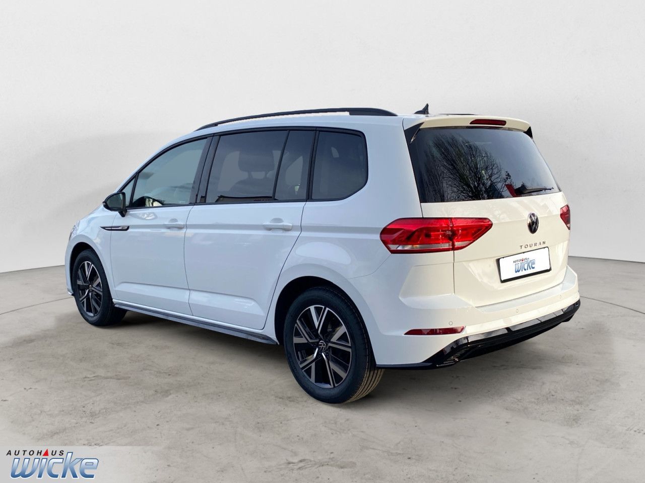 Volkswagen Touran 1.5 TSI DSG Comfortline NAVI KLIMA REAR foto 4