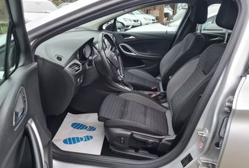 Opel Astra - 12