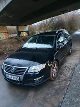 Volkswagen VW PASSAT 2.0 125 KW Sportline - Volkswagen Passat: 125kw