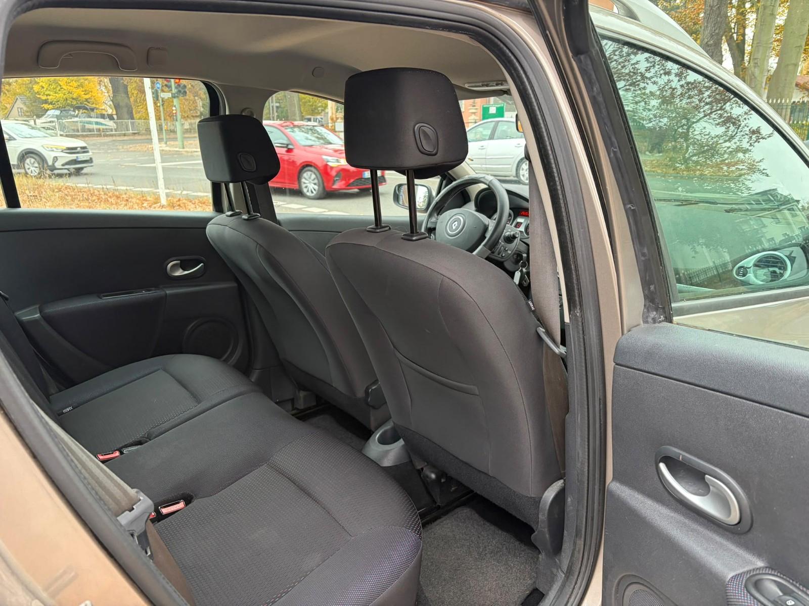 Renault Clio 2008 — фото 10