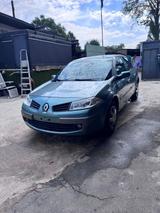 Renault Megan 1.6L - Renault Megane aus 2006: 1.6