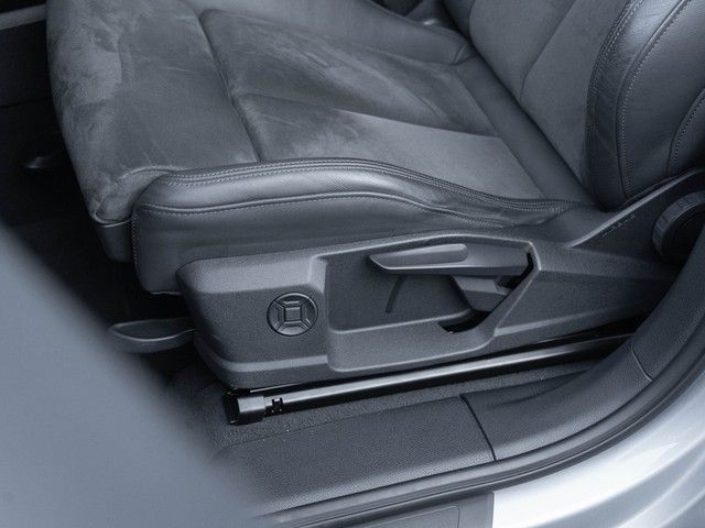 Q3 Sportback 45 TFSI e NAVI+LED+19'