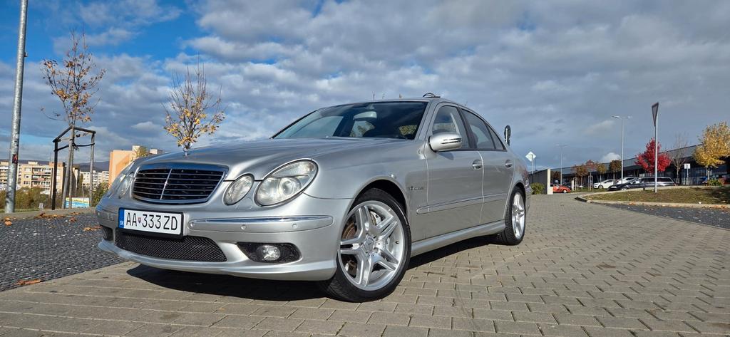 Mercedes-Benz E 55 AMG