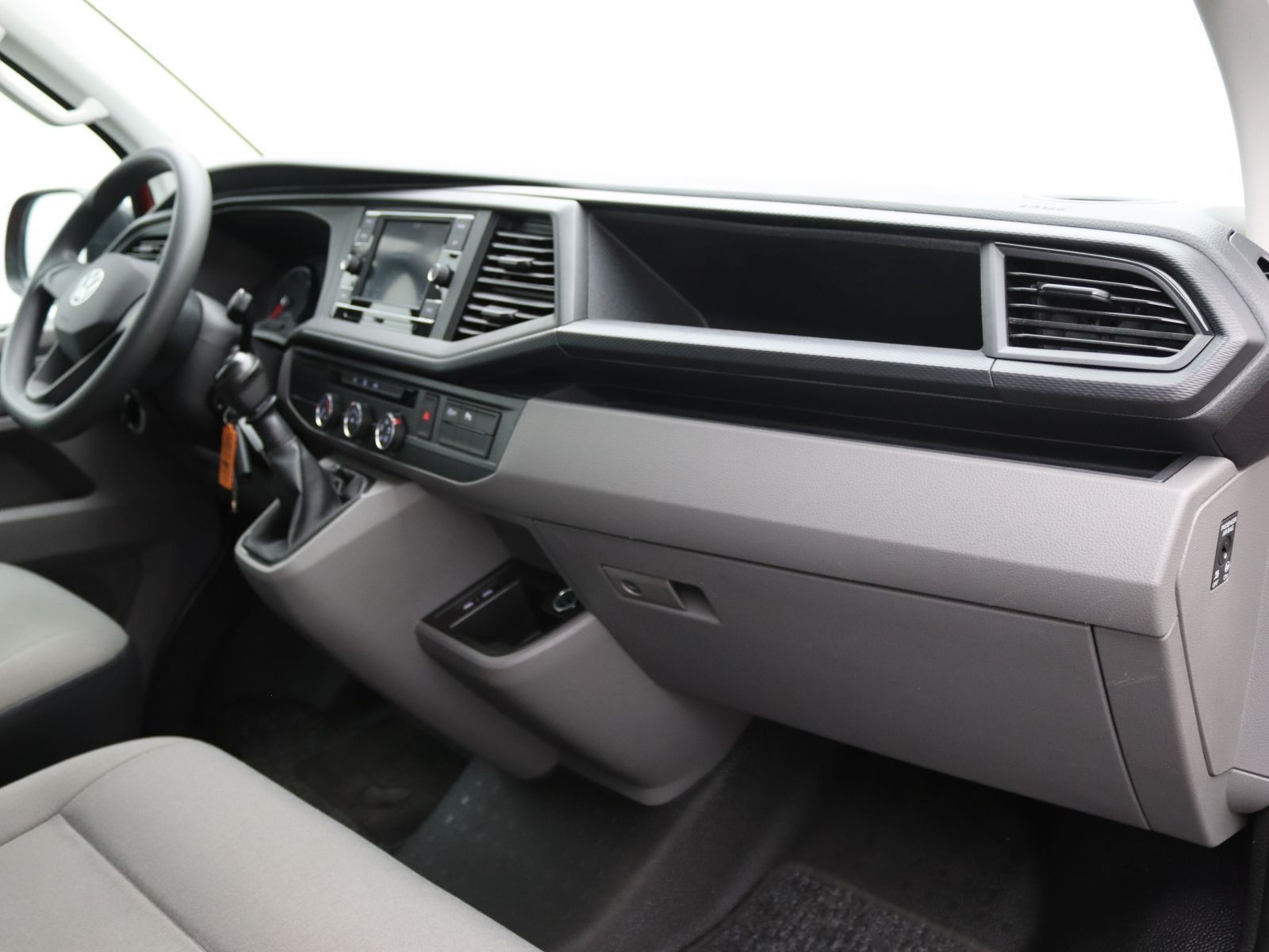 Volkswagen T6 Kombi - Bild 13