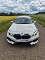 BMW 1er 118d AdvantageLED 8-fach bereift 5-türig - BMW 118: 1er 118d