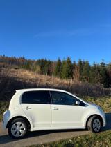 Volkswagen e-up! UNITED e-up! 8 fach bereift - Volkswagen e-up!: Kleinwagen