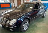 Mercedes-Benz E 240 ELEGANCE-DACH-TEMPO-PDC-NAVI - Mercedes-Benz E 240: Elegance