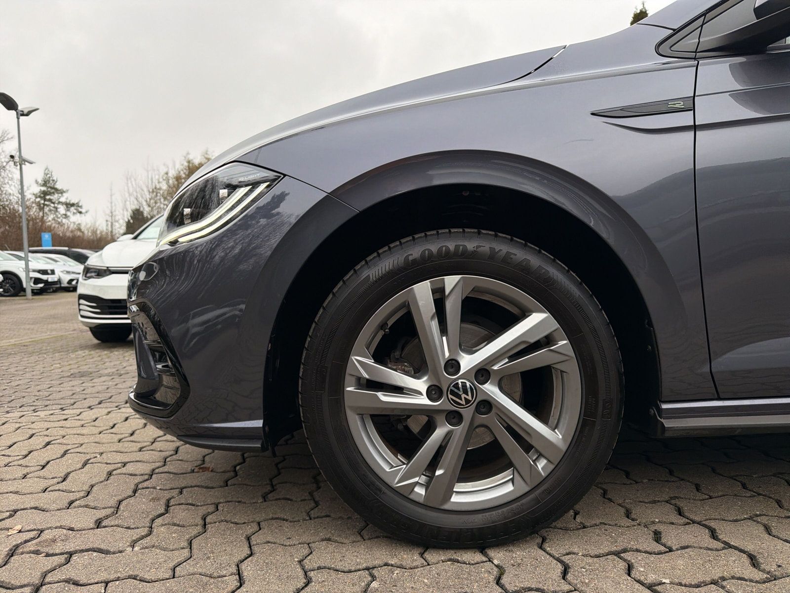 Polo R-Line TSi DSG Navi ACC Kamera