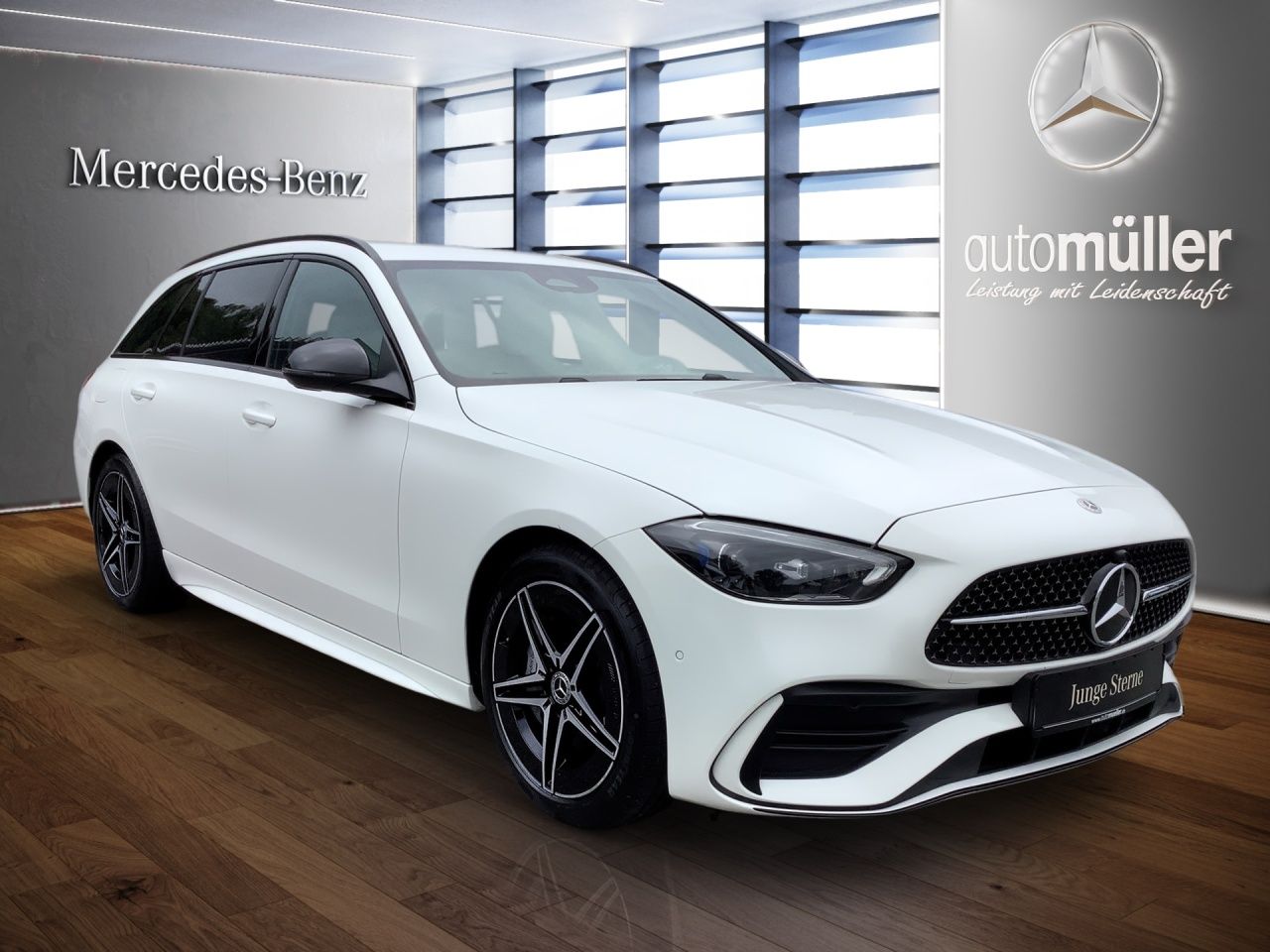 Fahrzeugabbildung Mercedes-Benz C 180 T AMG+NIGHT+DIGITALL+AHK+LENKRADHEIZ+