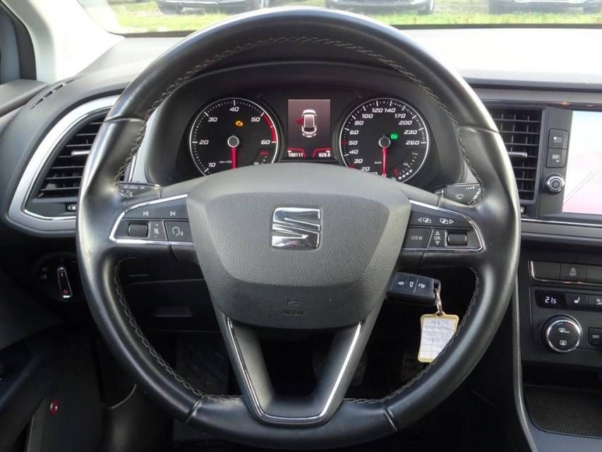 Fahrzeugabbildung SEAT Leon ST 1.6 TDI Style Navi  ALW-Reifen