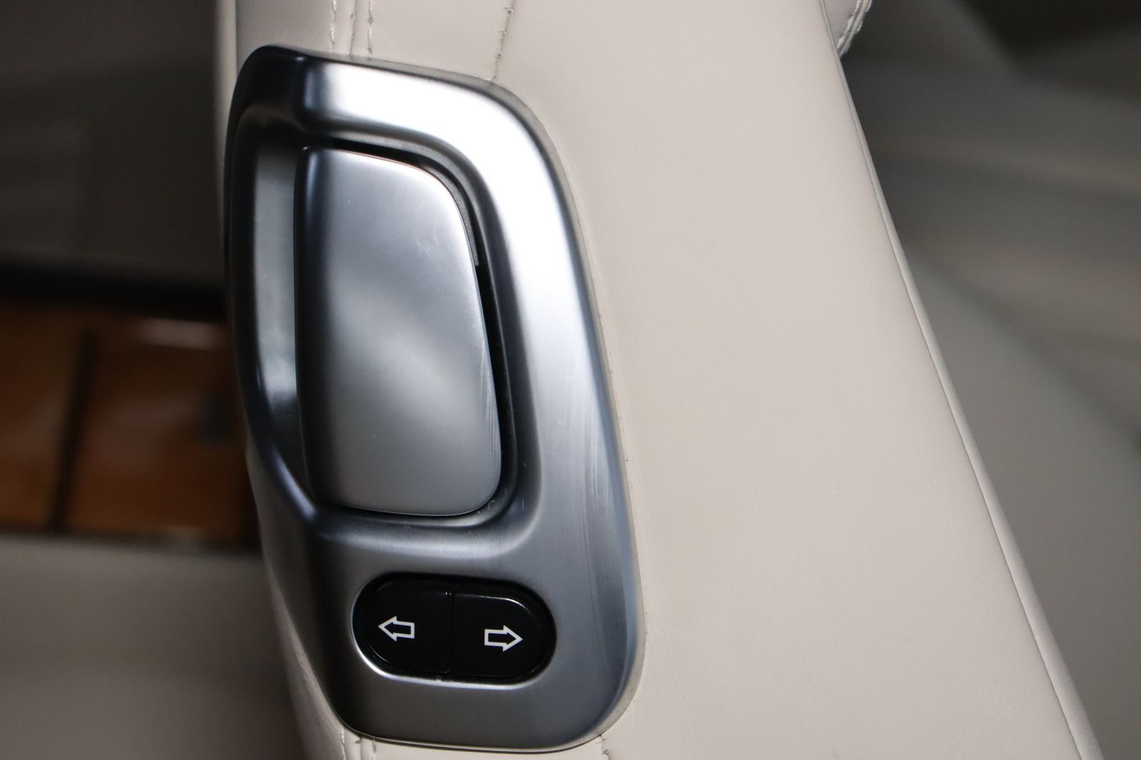 Fahrzeugabbildung Bentley Continental GT 6.0 4WD Navi * Xenon