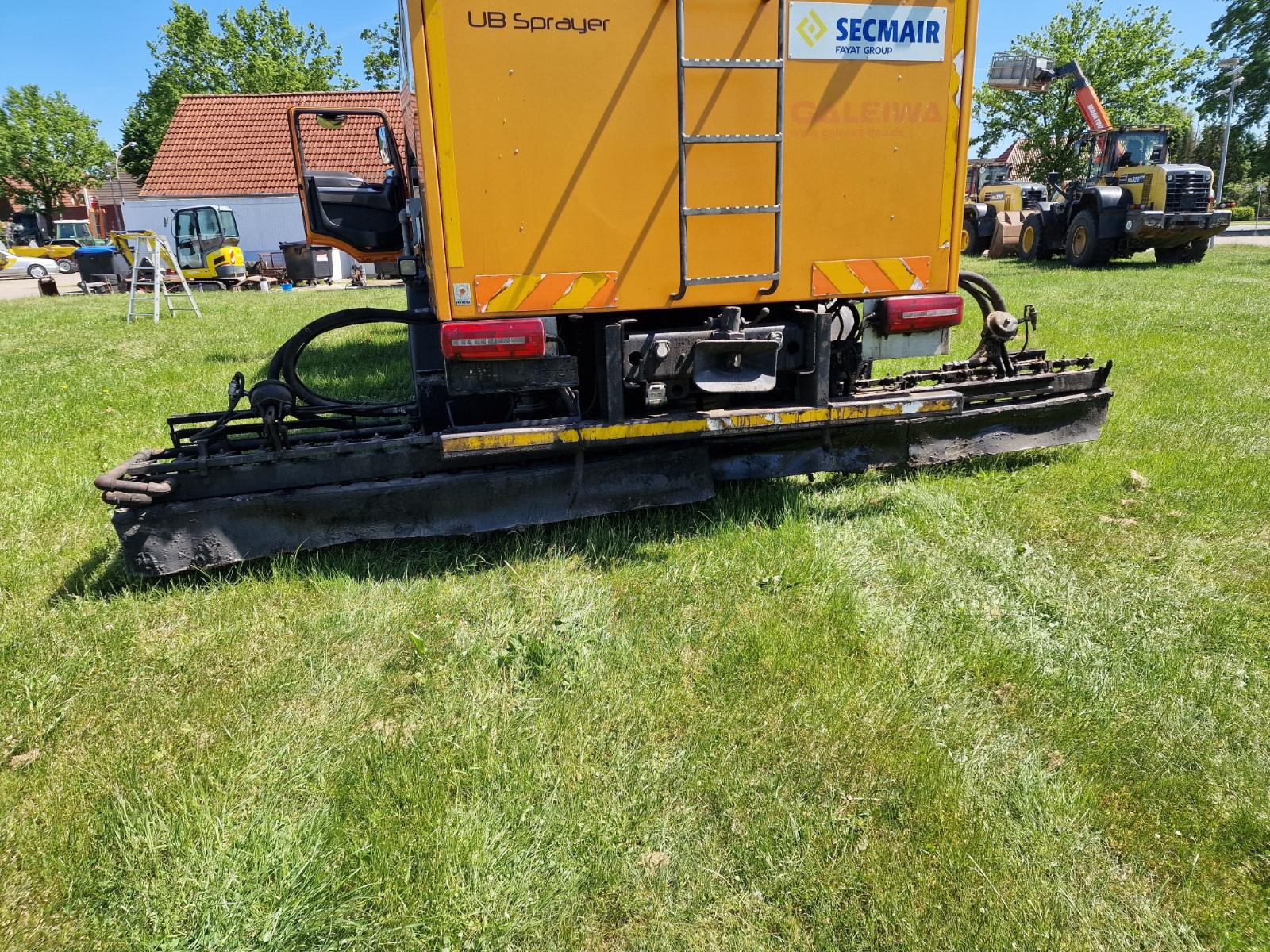 Andere MAN 18.320 Asphaltsprayer Breining Secmair