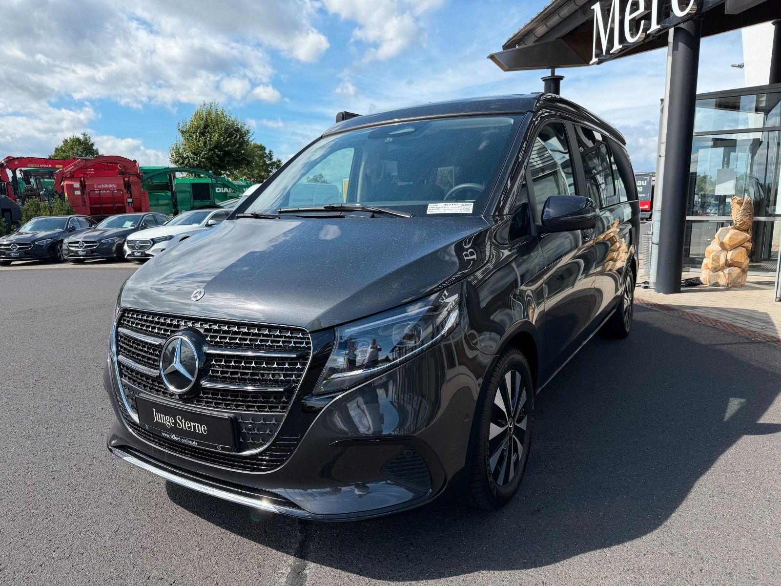 Fahrzeugabbildung Mercedes-Benz V 220 d Marco Polo AIRMATIC DISTRONIC AHK2,5to