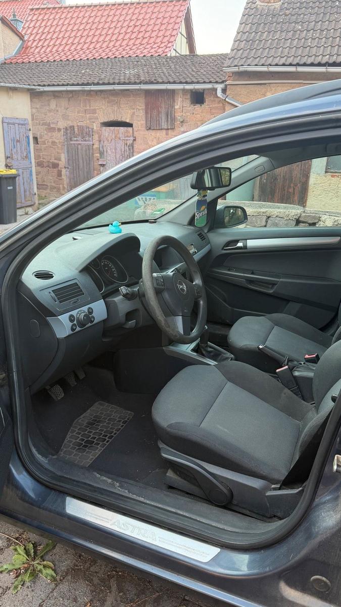 Opel Astra 2006 — photo 6