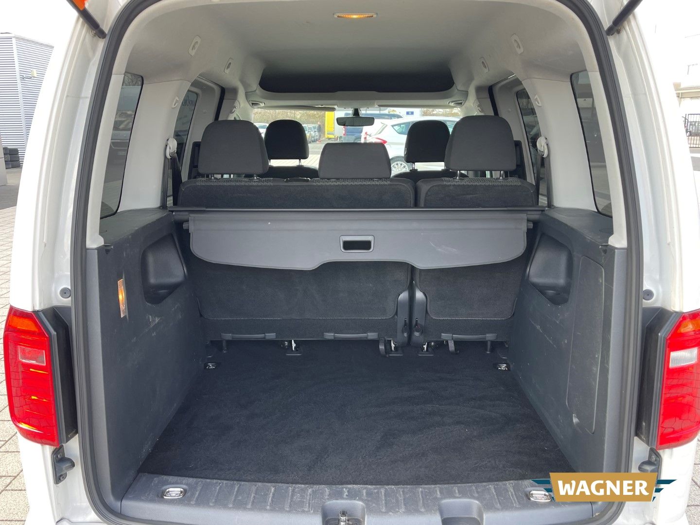 Fahrzeugabbildung Volkswagen Caddy Trendline BMT Klimaanlage Tempomat