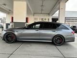 Mercedes-Benz E 63 AMG Mercedes-AMG E 63 4MATIC+ T Autom. ...