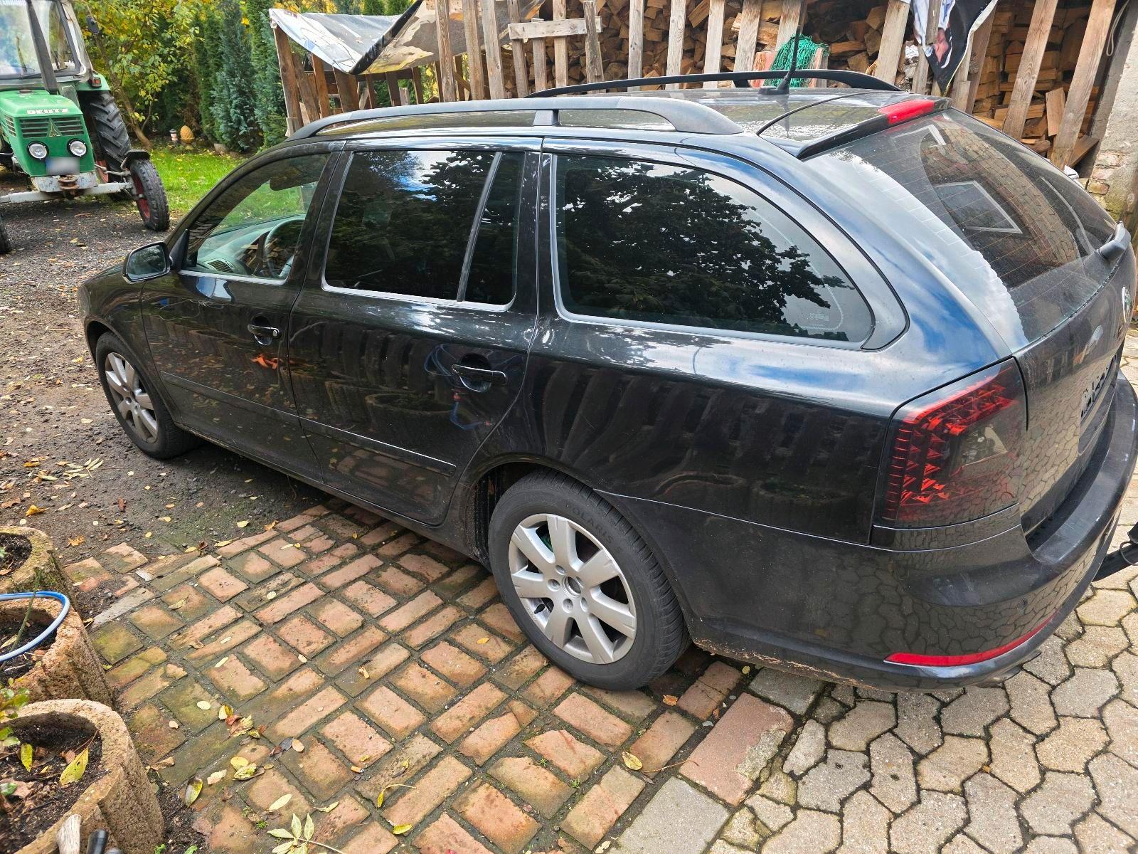 Skoda Octavia 2006 — interior