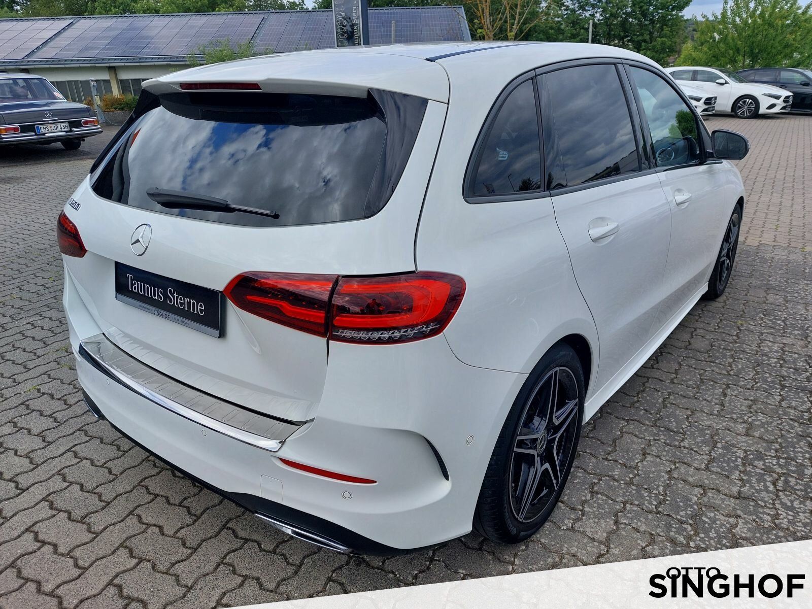 Fahrzeugabbildung Mercedes-Benz B 200 AMG Night+AHK+LED+Navi+Rü Kam+el.Heck+TOTW