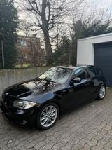 BMW 123d LCI M-Paket, Vollleder, Navi - BMW 123: 123d