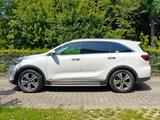 Kia Sorento 2.2 CRDi AWD GT Line Automatik GT Line - Kia Sorento Gebrauchtwagen in München