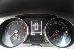 Fahrzeugabbildung Volkswagen Golf VII Lim. Comfortline BMT DYNAUDIO SHZ PDC!