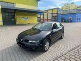 Seat Leon 1.6 Klima/09.2027 TÜV, ZV,.. - Seat Leon aus 2006: 2.0