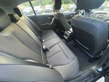 BMW 114 - 12