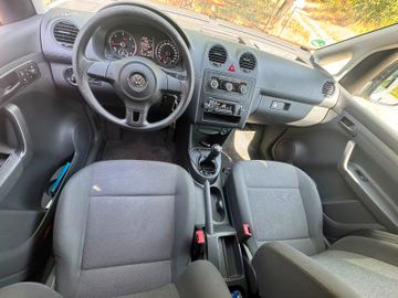 Volkswagen Caddy - 9