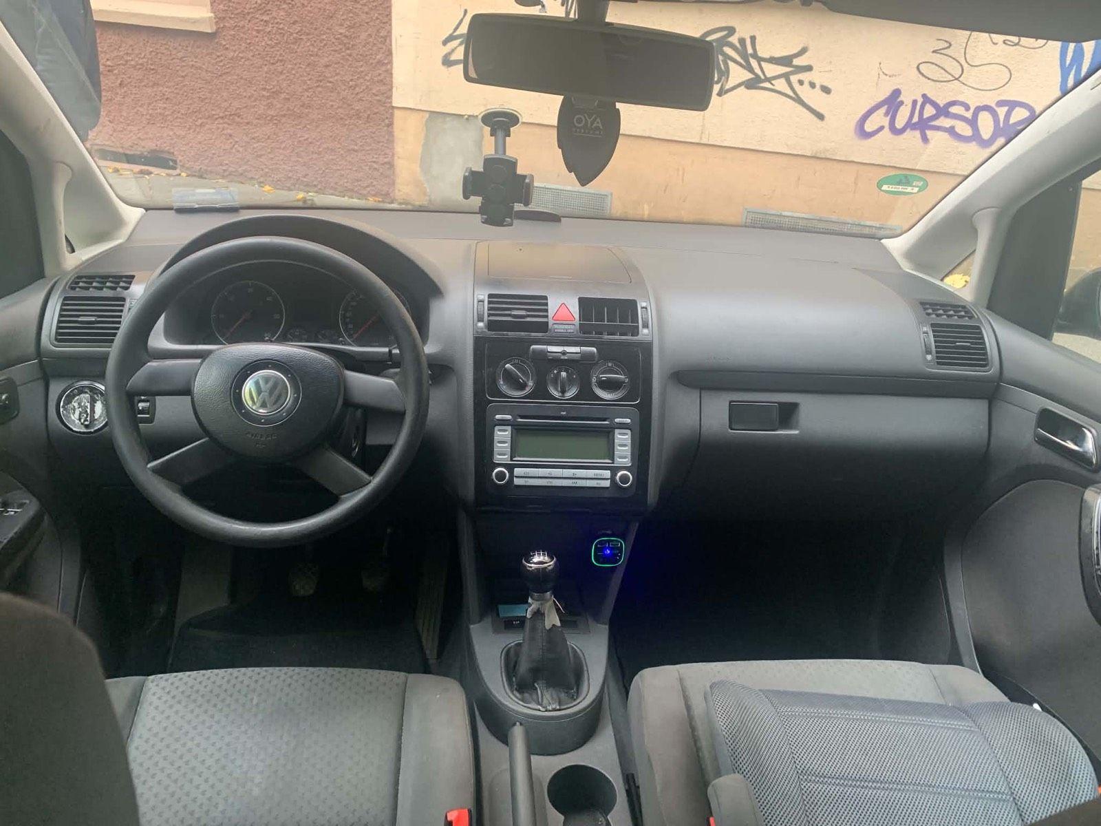 Volkswagen Touran 2006 — photo 6