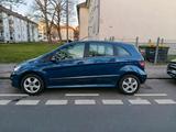 Mercedes-Benz Ich verkaufe mein Auto - Mercedes-Benz B 200 Gebrauchtwagen in Kassel