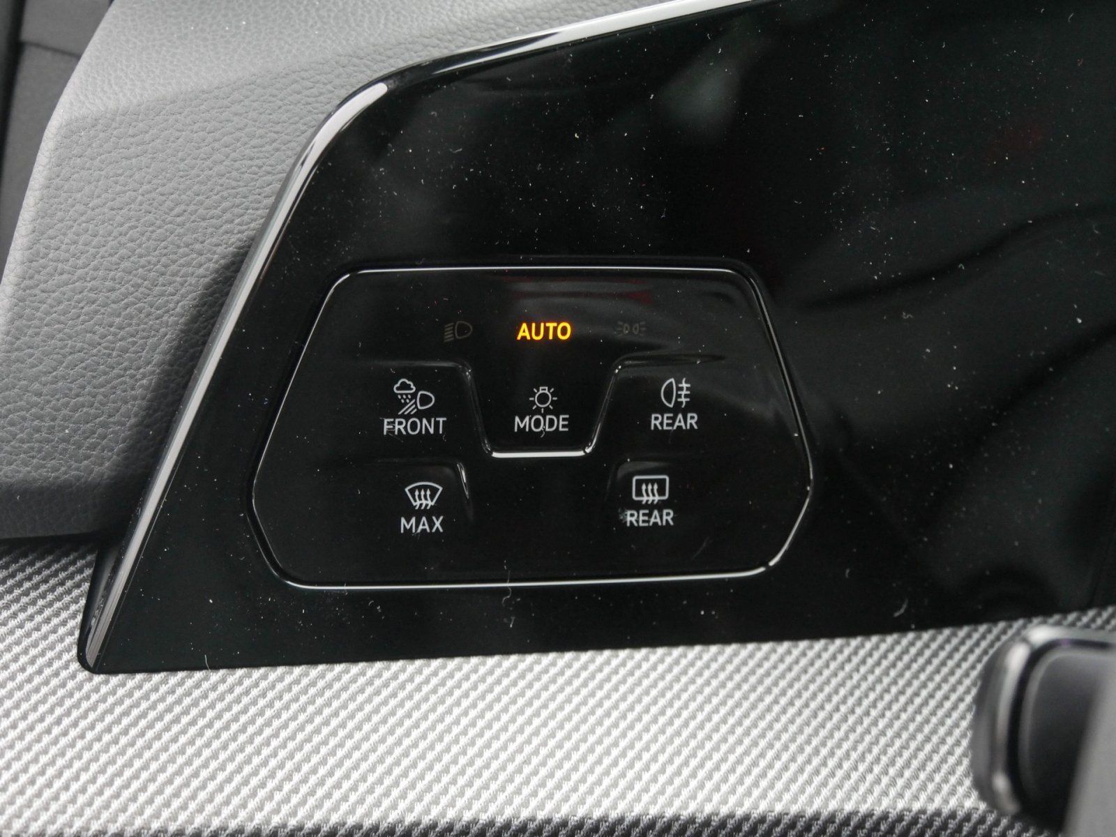 Volkswagen Golf - Bild 14