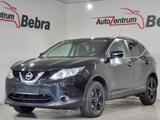 Nissan Qashqai 1.6 Tekna LED/Navi/Leder/AHK/SHZ/PDC/EU6 - Nissan Qashqai Tekna mit Benzin-Antrieb