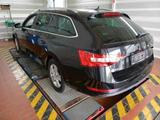 Skoda Superb Combi 2.0TDI DSG/SHZ/LED/ACC/PDC/el.HECK - Skoda Superb in Braunschweig