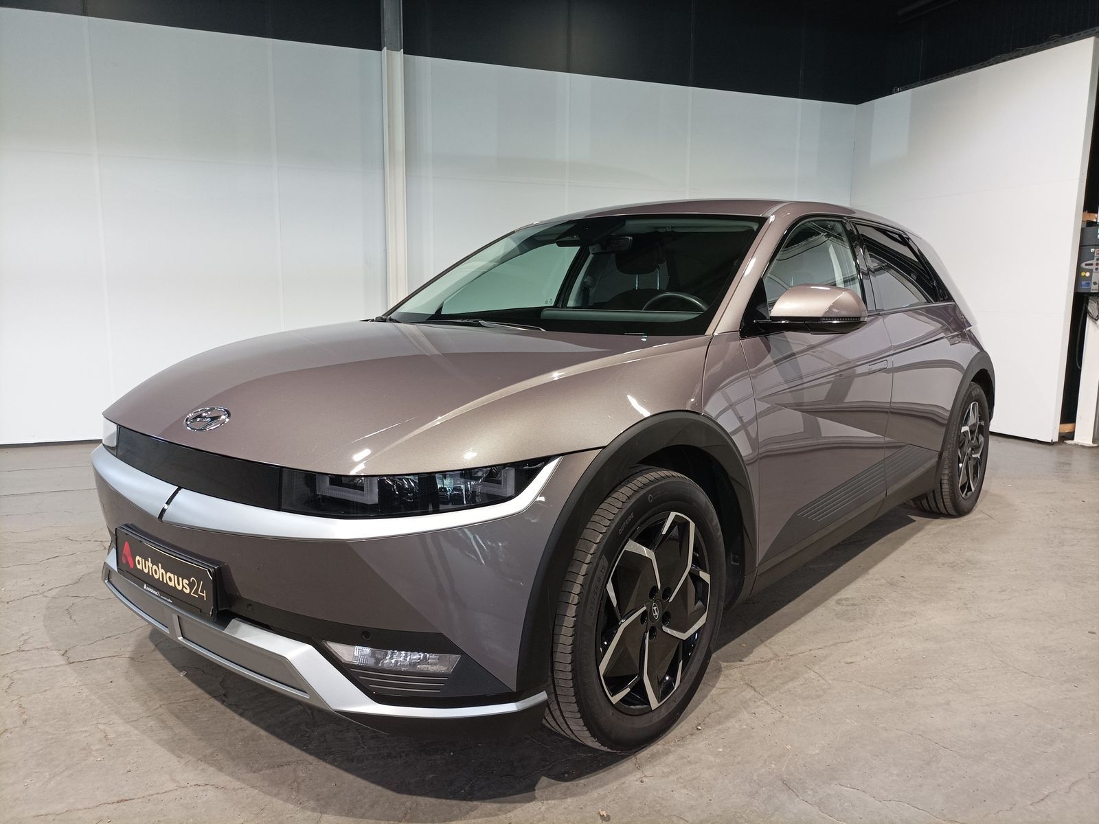 Hyundai IONIQ 5 72,6 kWh Dynamiq LED|Navi|Kamera|Wä-Pu foto 3