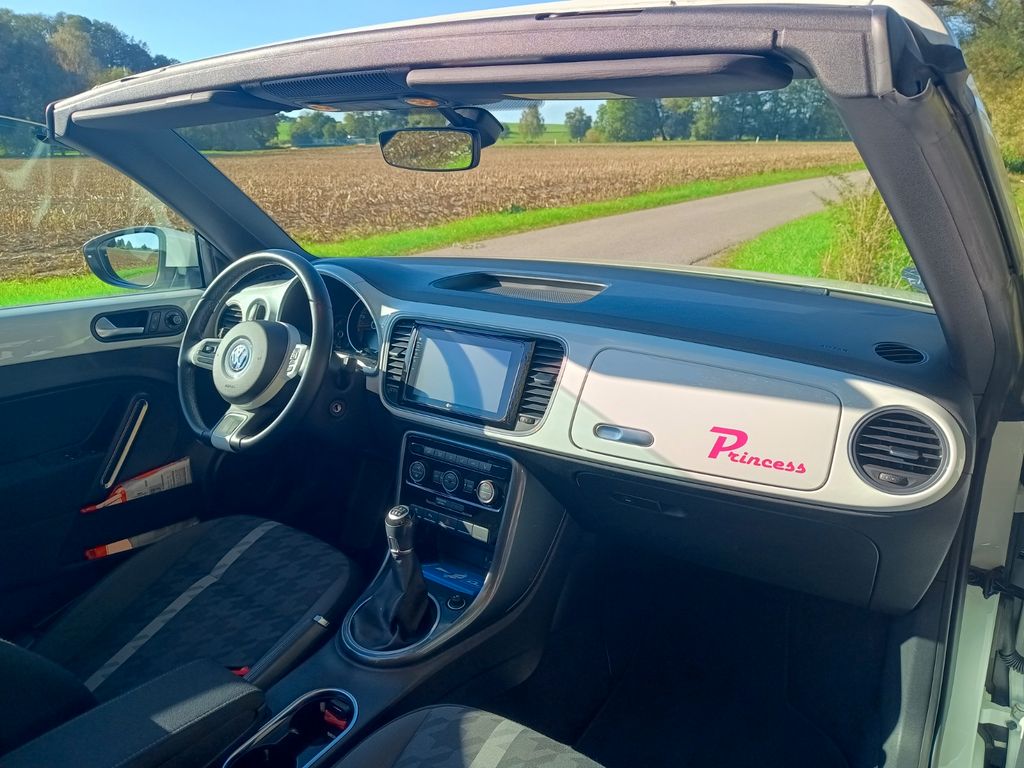 Image of Volkswagen Beetle