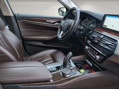 BMW 540i xDrive LuxuryLine~NightVis~Pano~HuD~Driv.As