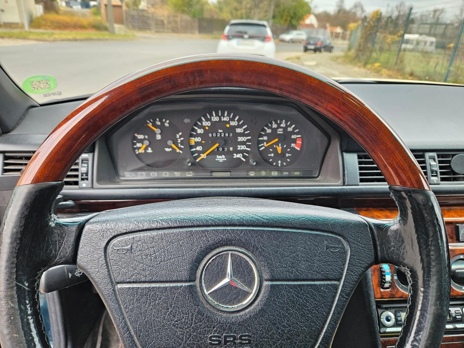 Mercedes-Benz E 220 LPG #11€ 100Km#Taxi#Olitimer#Einzelstück