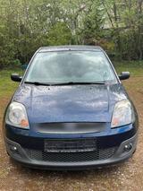 Ford Fiesta 1,6 MK5 TÜV NEU - Ford Fiesta aus 2006: 1.6