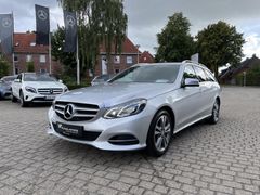 MERCEDES-BENZ E 250 CDI 4M T+AVANTGARDE+NAVI+LED+MULTIKONTUR