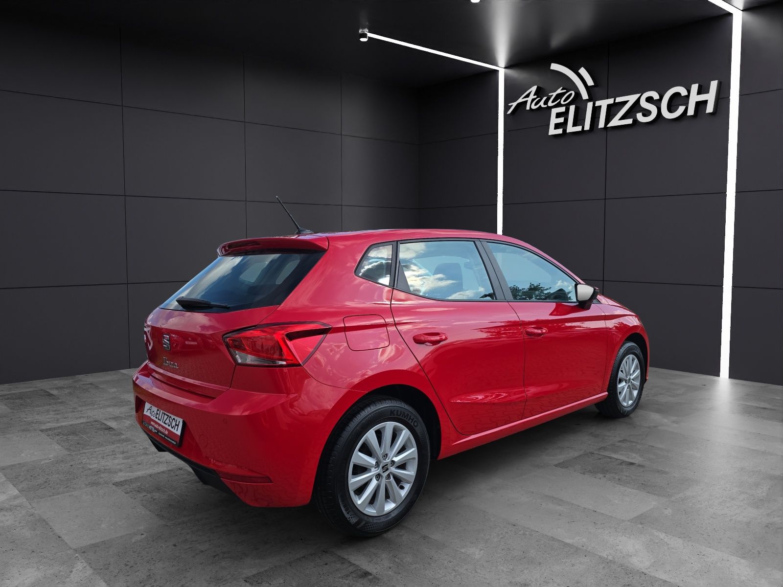 Fahrzeugabbildung SEAT Ibiza TSI Style LED Climatronic AID GRA PDC SH f