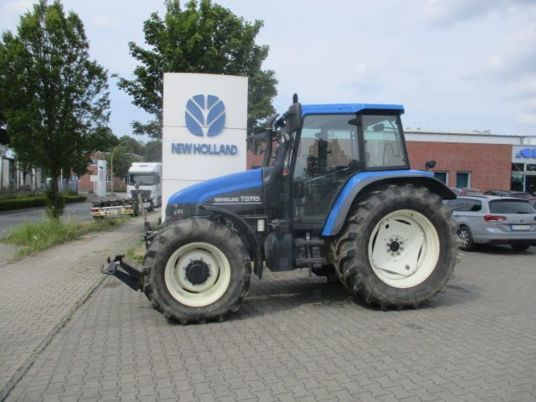 New Holland TS 115 / TS115